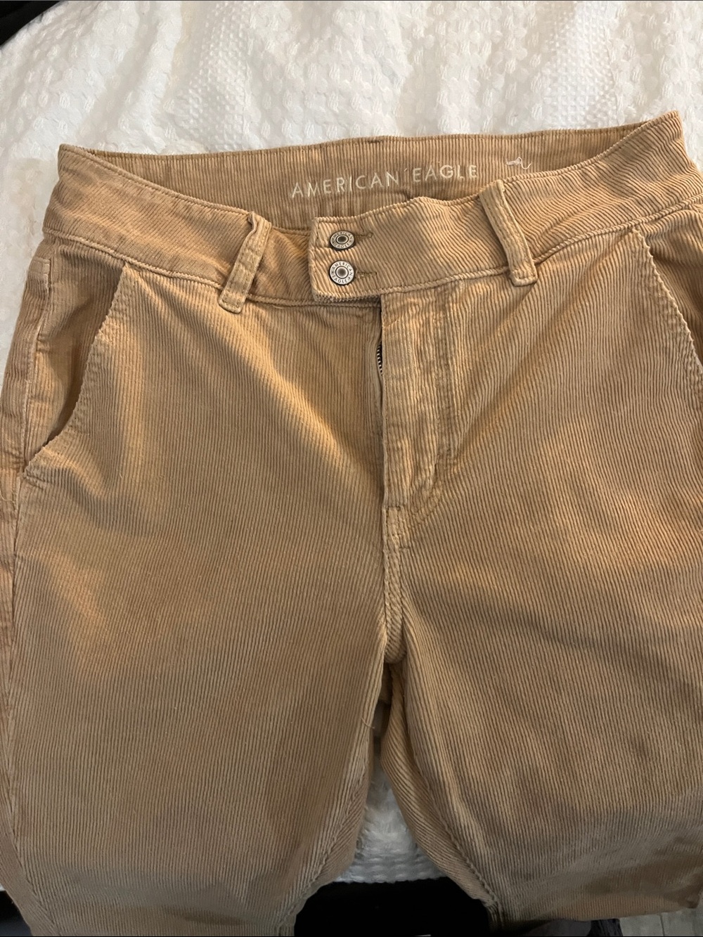 American Eagle Outfitters Women’s Light Tan Corduroy Pants